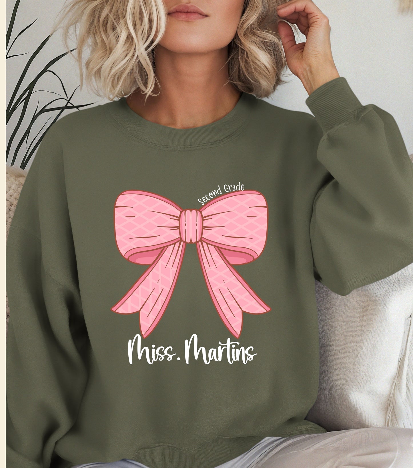 Custom Bow Sweatshirt for Teachers, Elementary Teacher Appreciation, Cute Elementary Teacher Appreciation Gift, Teachers Sweatshirt