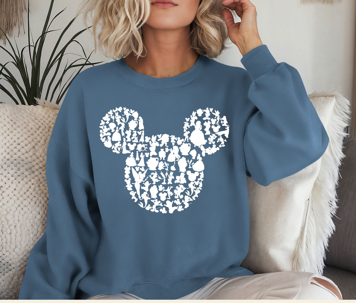 Matching Family Sweatshirt – Classic Mouse Silhouette Print 🖤
