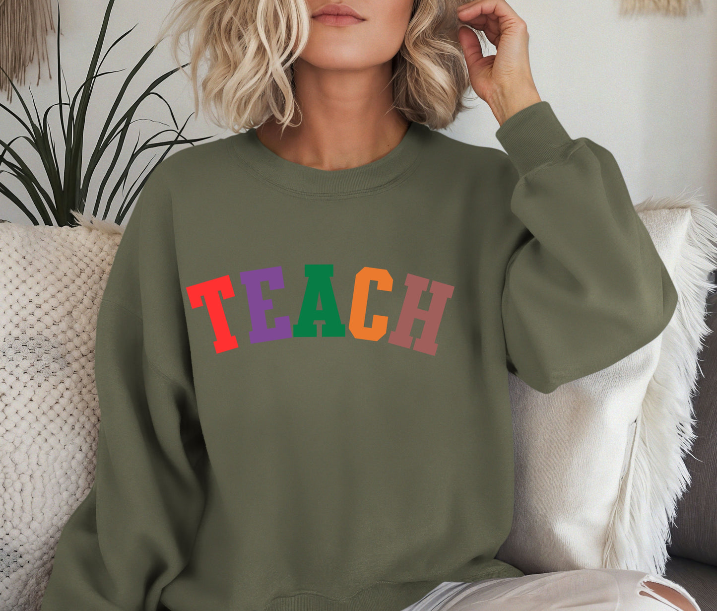 Custom TEACH Teacher Sweatshirt – Cozy Crewneck for Educators, Back to School Teacher Gift, Teacher Appreciation Shirt, Teacher Outfit Pullover